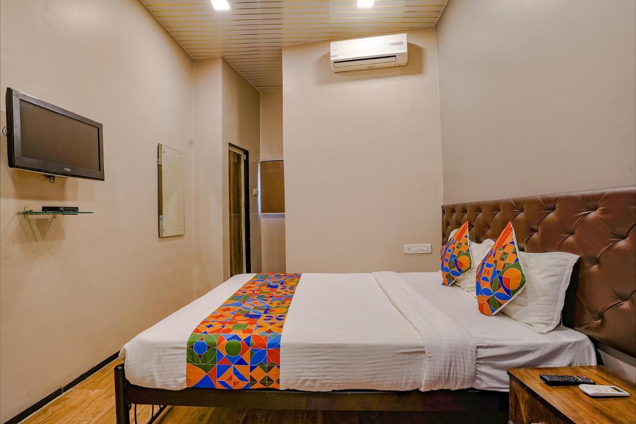 Fabexpress Comfort Stay - Nr Mumbai International Airport Екстериор снимка