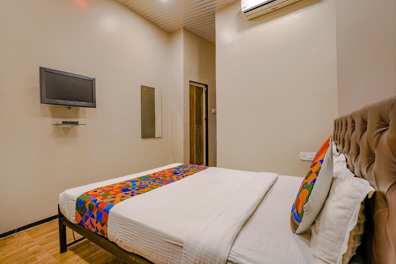 Fabexpress Comfort Stay - Nr Mumbai International Airport Екстериор снимка