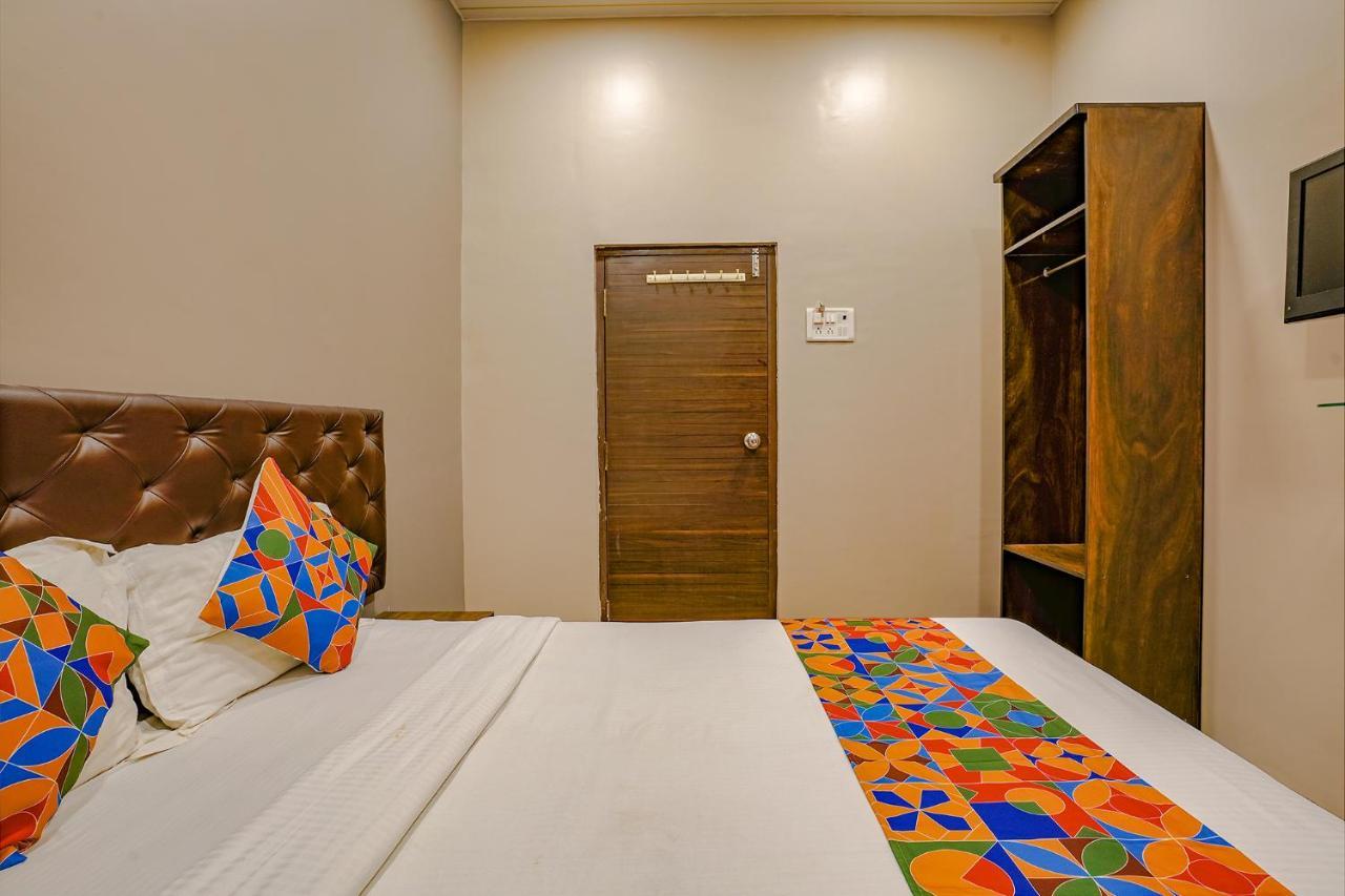 Fabexpress Comfort Stay - Nr Mumbai International Airport Екстериор снимка